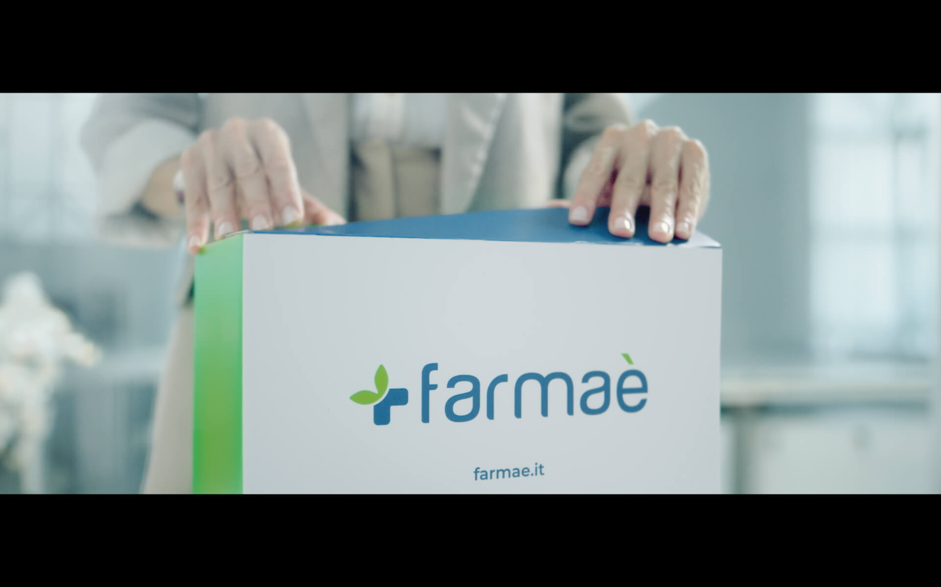 Farmaè borsa outlet